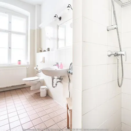 Pensión Naumburger Wein & Sekt Manufaktur - 1824 3*