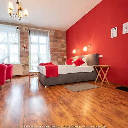 Naumburger Wein & Sekt Manufaktur - 1824 3* Naumburg (Saale)