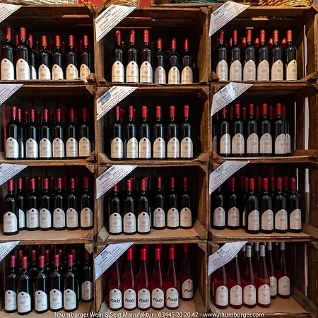 Naumburger Wein & Sekt Manufaktur - 1824