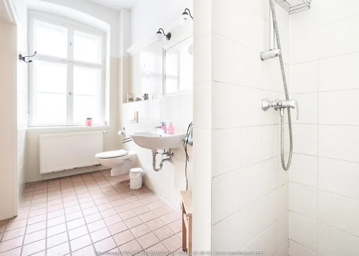 Vendégház Naumburger Wein & Sekt Manufaktur - 1824 3*