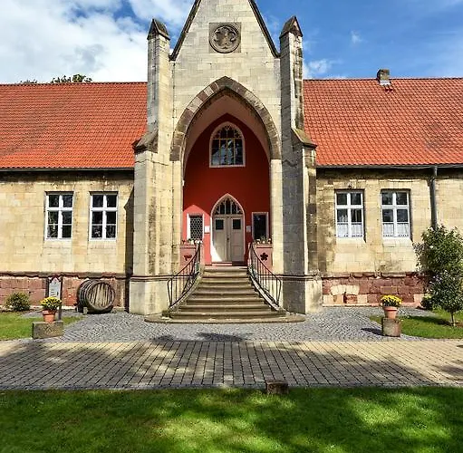 Naumburger Wein & Sekt Manufaktur - 1824 Naumburg