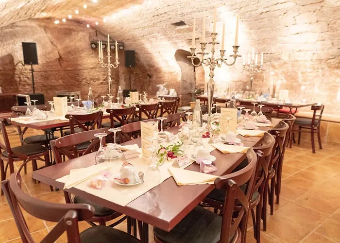 Naumburger Wein & Sekt Manufaktur - 1824 Vendégház 3*